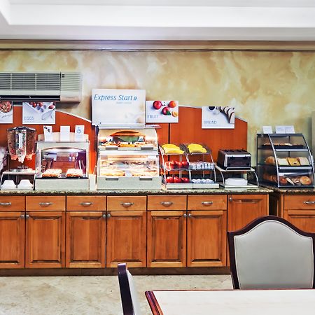 Holiday Inn Express & Suites Lafayette South By Ihg Bagian luar foto
