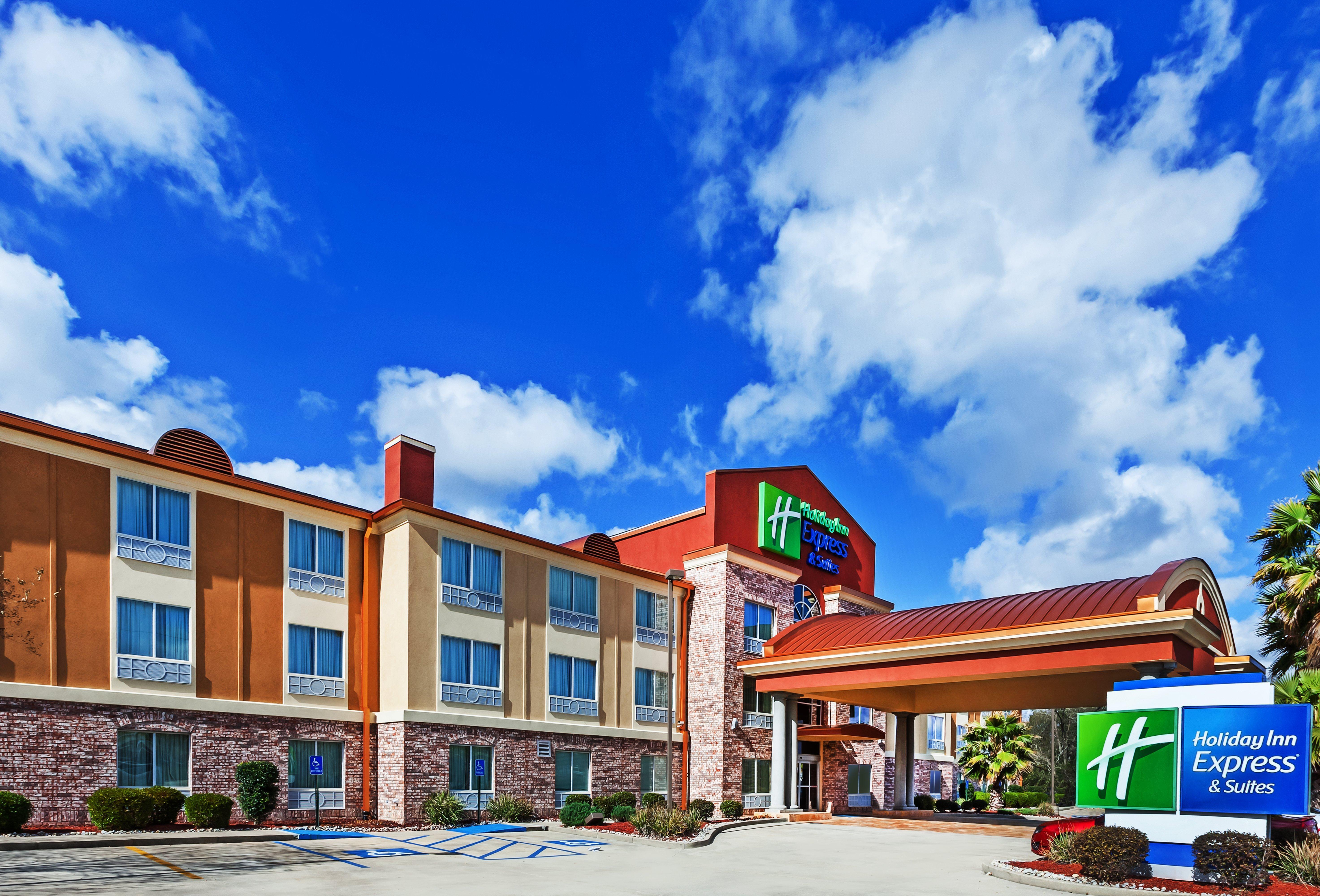 Holiday Inn Express & Suites Lafayette South By Ihg Bagian luar foto