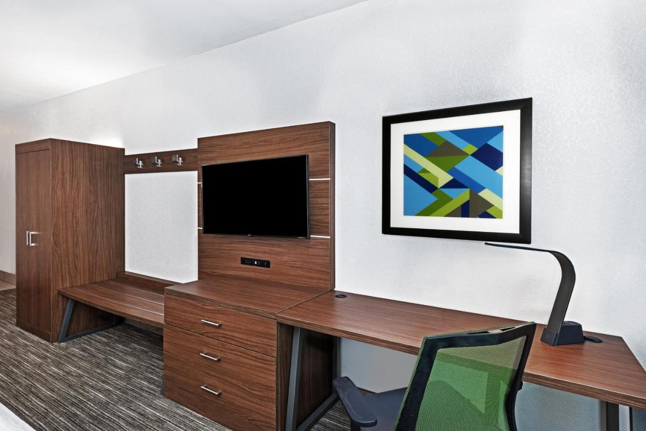 Holiday Inn Express & Suites Lafayette South By Ihg Bagian luar foto
