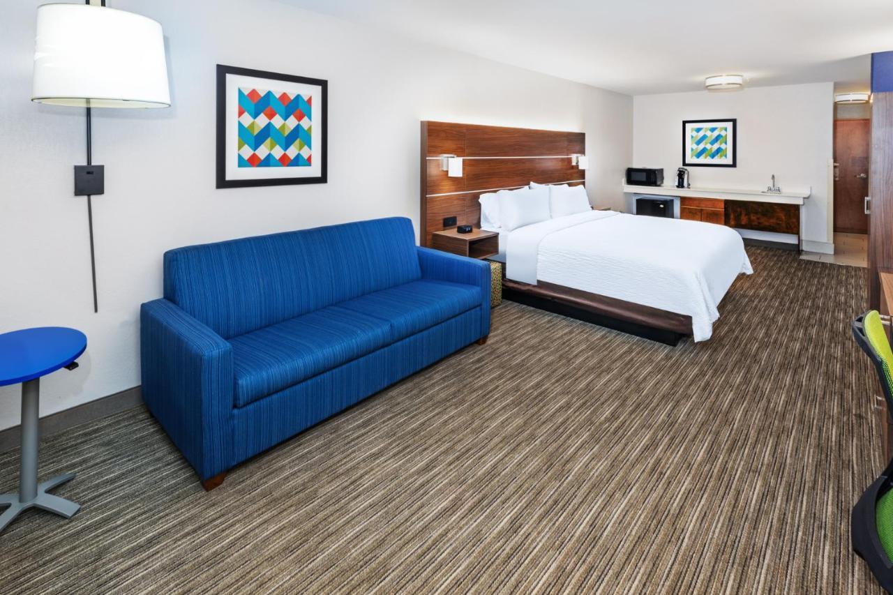 Holiday Inn Express & Suites Lafayette South By Ihg Bagian luar foto