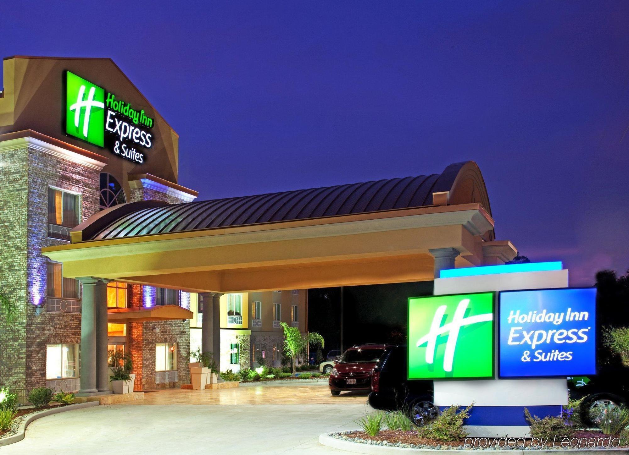 Holiday Inn Express & Suites Lafayette South By Ihg Bagian luar foto