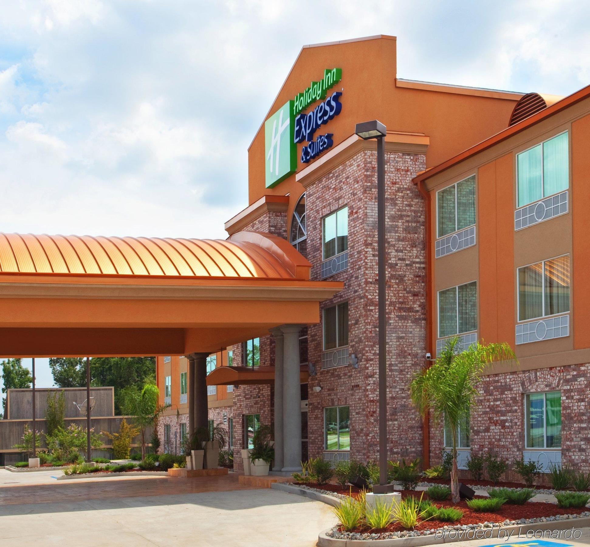 Holiday Inn Express & Suites Lafayette South By Ihg Bagian luar foto